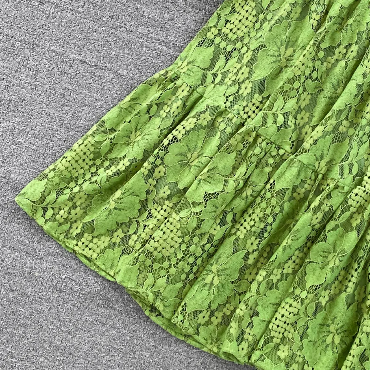 Abito estivo elegante in pizzo midi per donna Fiore con gancio di lusso Manica lunga Abiti femminili Dolce volant Cravatta al co
