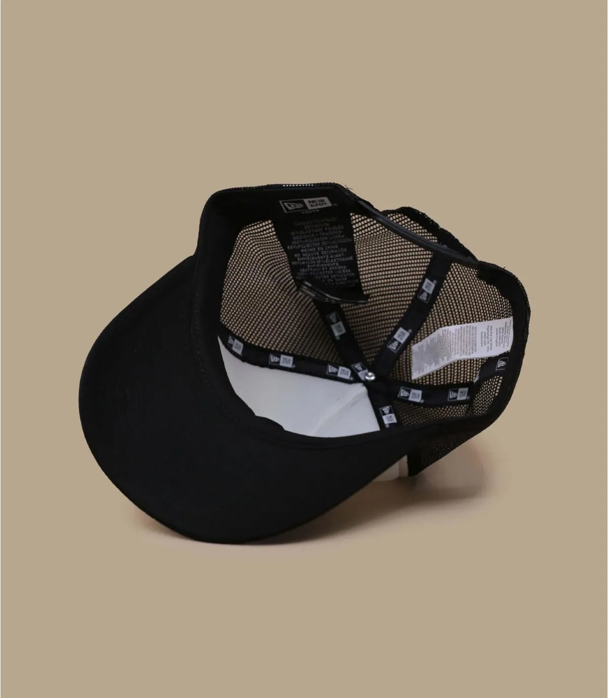 Cappellino trucker bianco nero per bambiniCappellini Kid Graffiti Trucker black     
