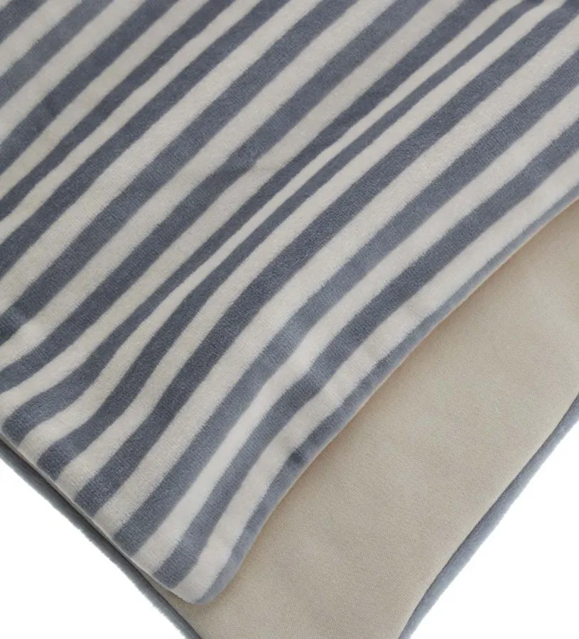 --Coperta in ciniglia-
