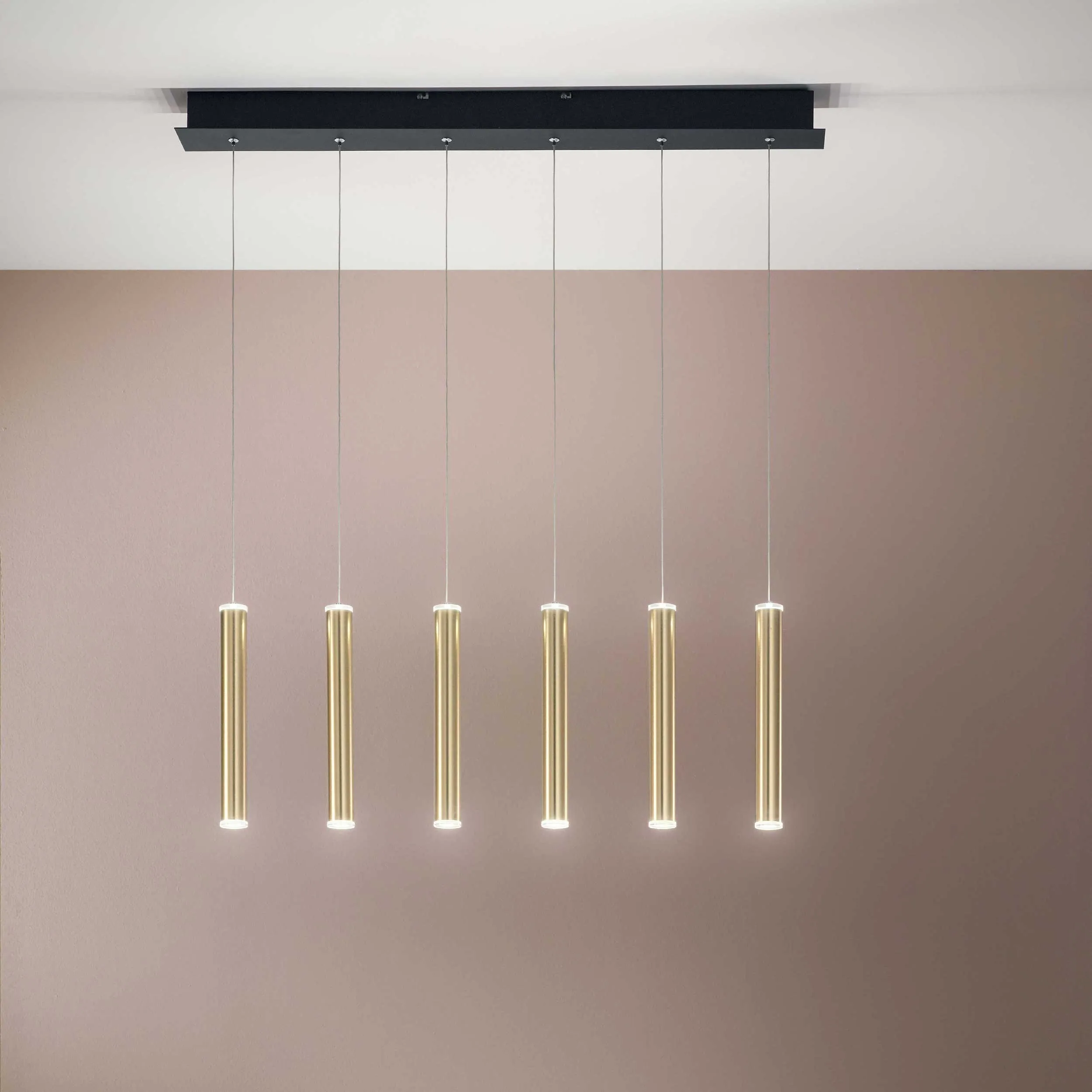 Fabas Luce  Lampada a sospensione a LED con 5 diffusori dalle linee moderne ed eleganti Prado - 33W - 3000k Luce Calda