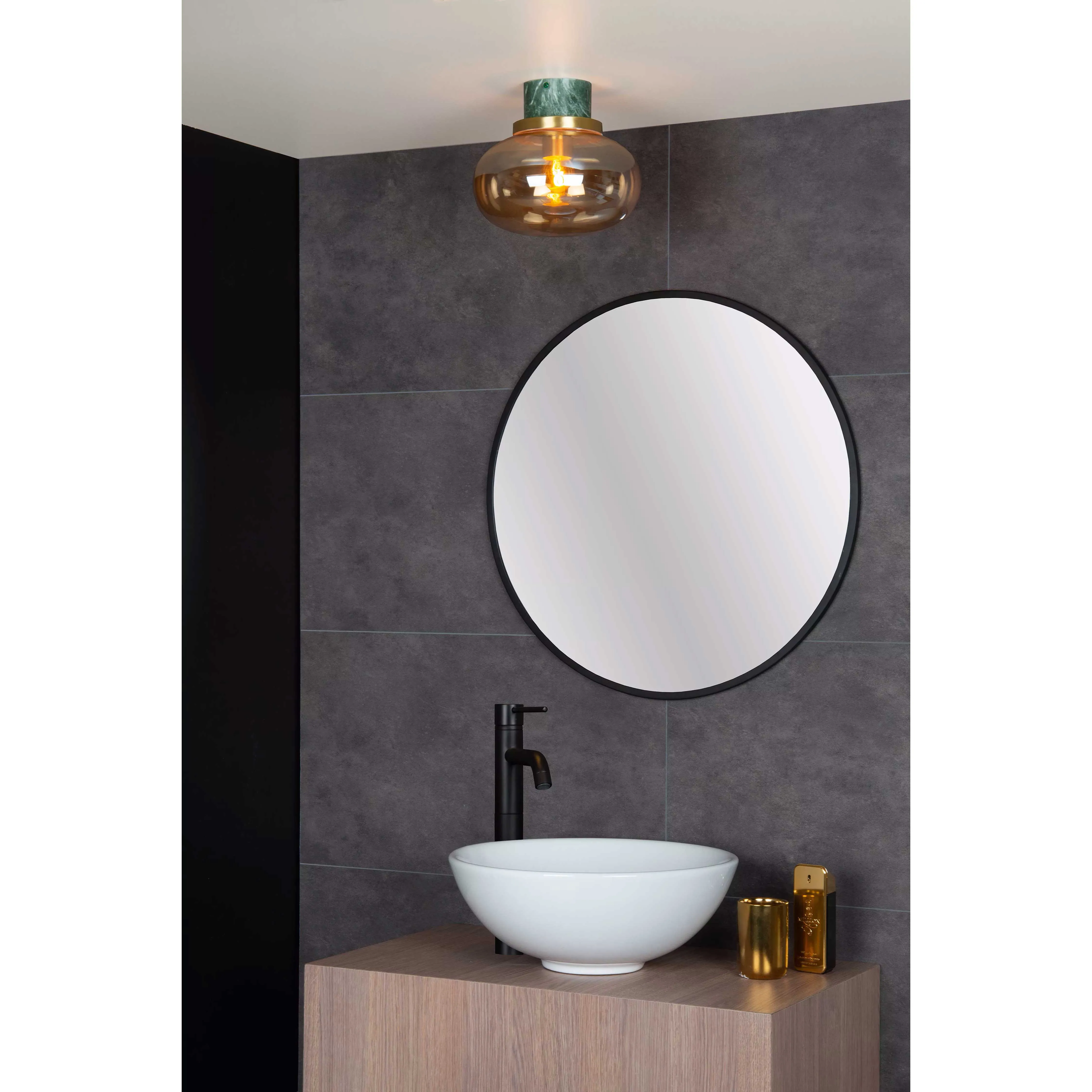 Lucide  Plafoniera con base in marmo diffusore in vetro dalle linee moderne ed eleganti Lorena - 40W