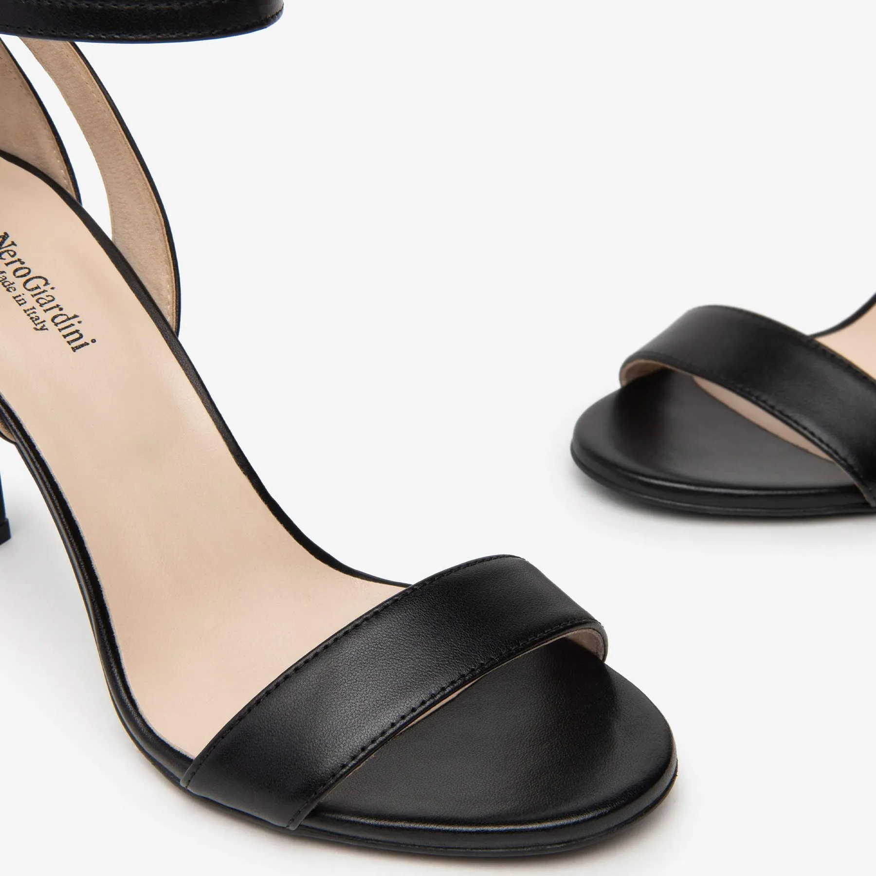 NERO GIARDINI Sandalo Tacco Alto Donna - E410111DE Nero  