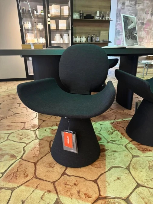 Sedia con braccioli Bonaldo Youpi