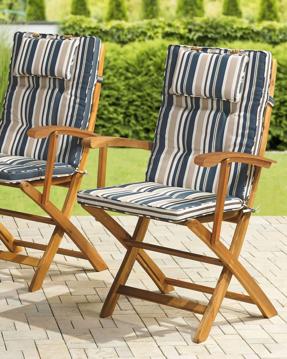 Set of 2 Garden Chairs with Cushions MAUI Acacia Wood Multicolour